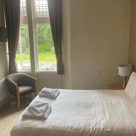 Treloyhan Manor 3*